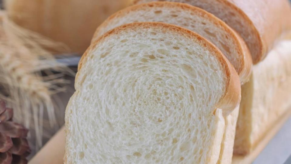 Πόσο Υγιεινό Είναι Το Λευκό Ψωμί;