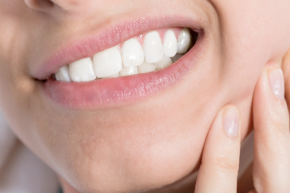 Η Ολιστική Θεραπεία Για Τον Βρουξισμό (Τρίξιμο Των Δοντιών), ΤΟΥ ΜΗΝΑ ΡΗΓΑΤΟΥ