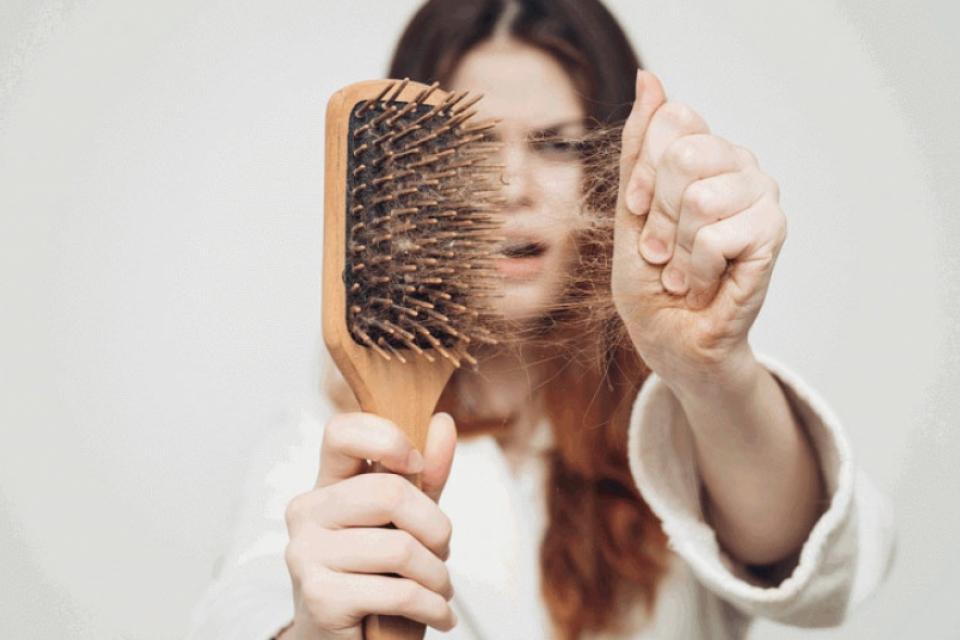 Τριχόπτωση: Τροφές Που Δυναμώνουν Τα Μαλλιά
